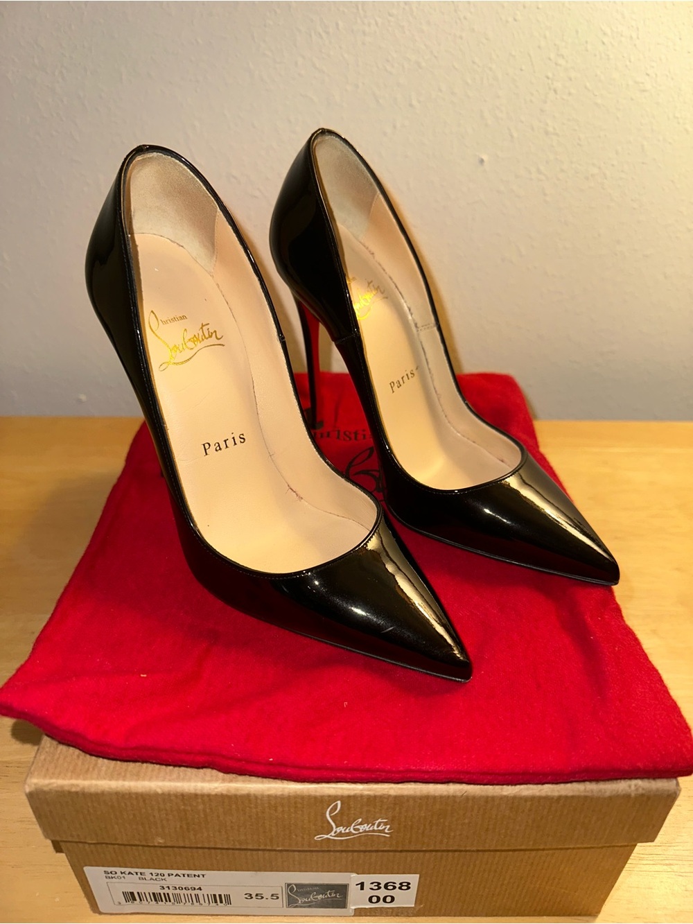 Christian Louboutin So Kate 120 Pumps 35.5 / US 5.5